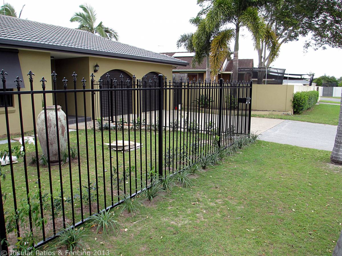 Colonial Spear Top Fencing Mermaid Gold Coast Insular Patios