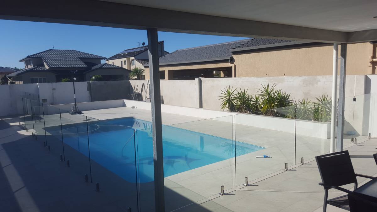 Frameless Glass Pool Fencing Runaway Bay Gold Coast Insular