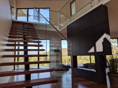 glass-stair-balustrade